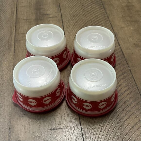 Tupperware Snack Cups Set Of 4 Pearl White Red Christmas 4922 1229 Christmas - Picture 3 of 4